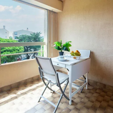 Les Regates-2 By Interhome Hyères