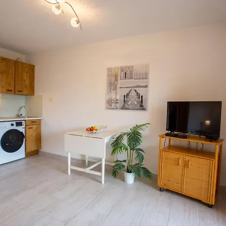 Daire Les Regates-2 By Interhome *