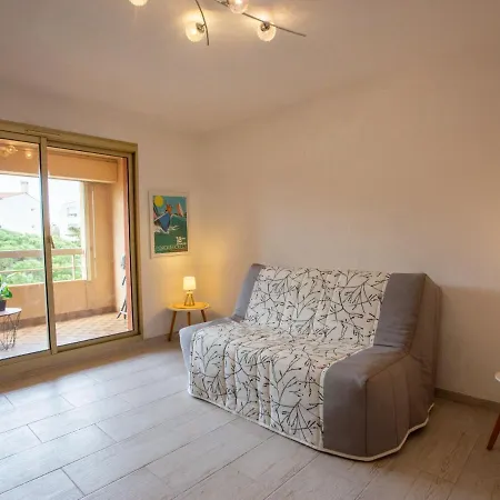 Les Regates-2 By Interhome * Hyères